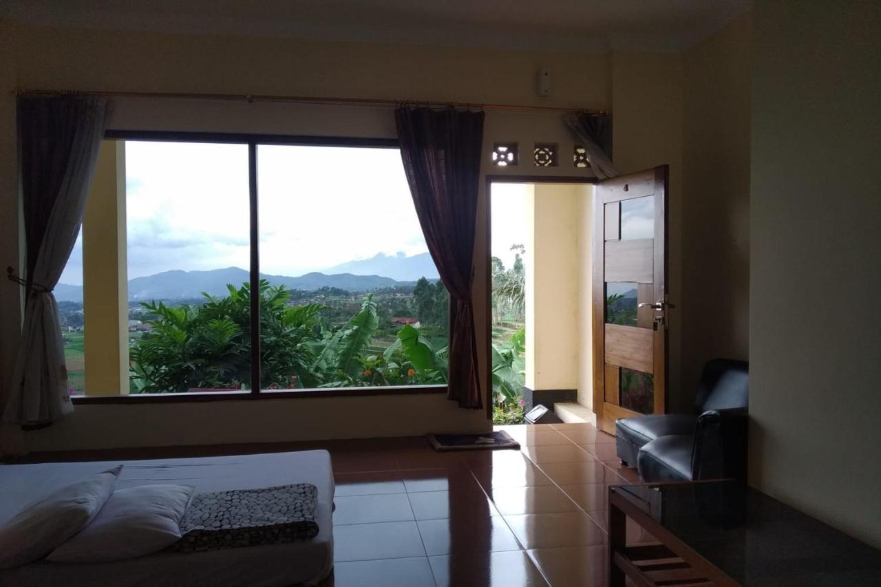 Penginapan Pondok Jurang Ciwidey Syariah Hostel Panundaan Exterior photo